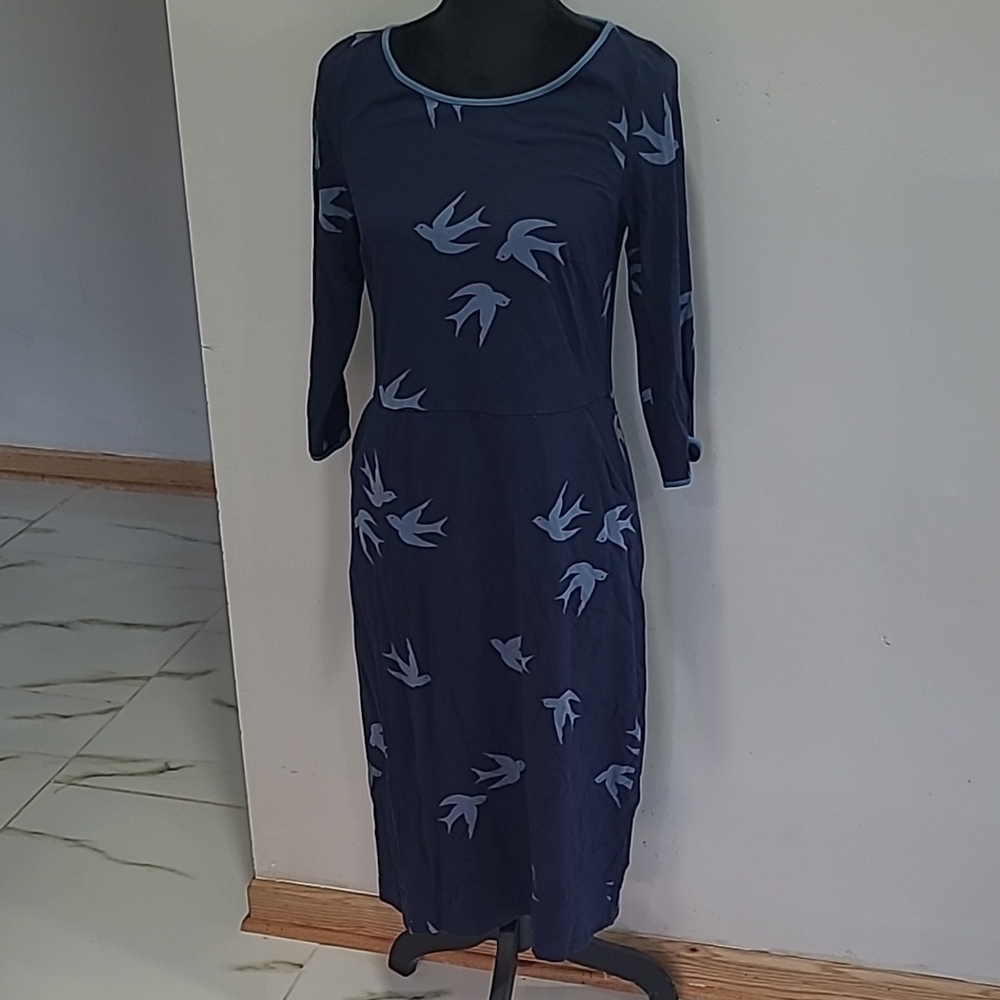 Elegant Navy Blue Bird Print Dress